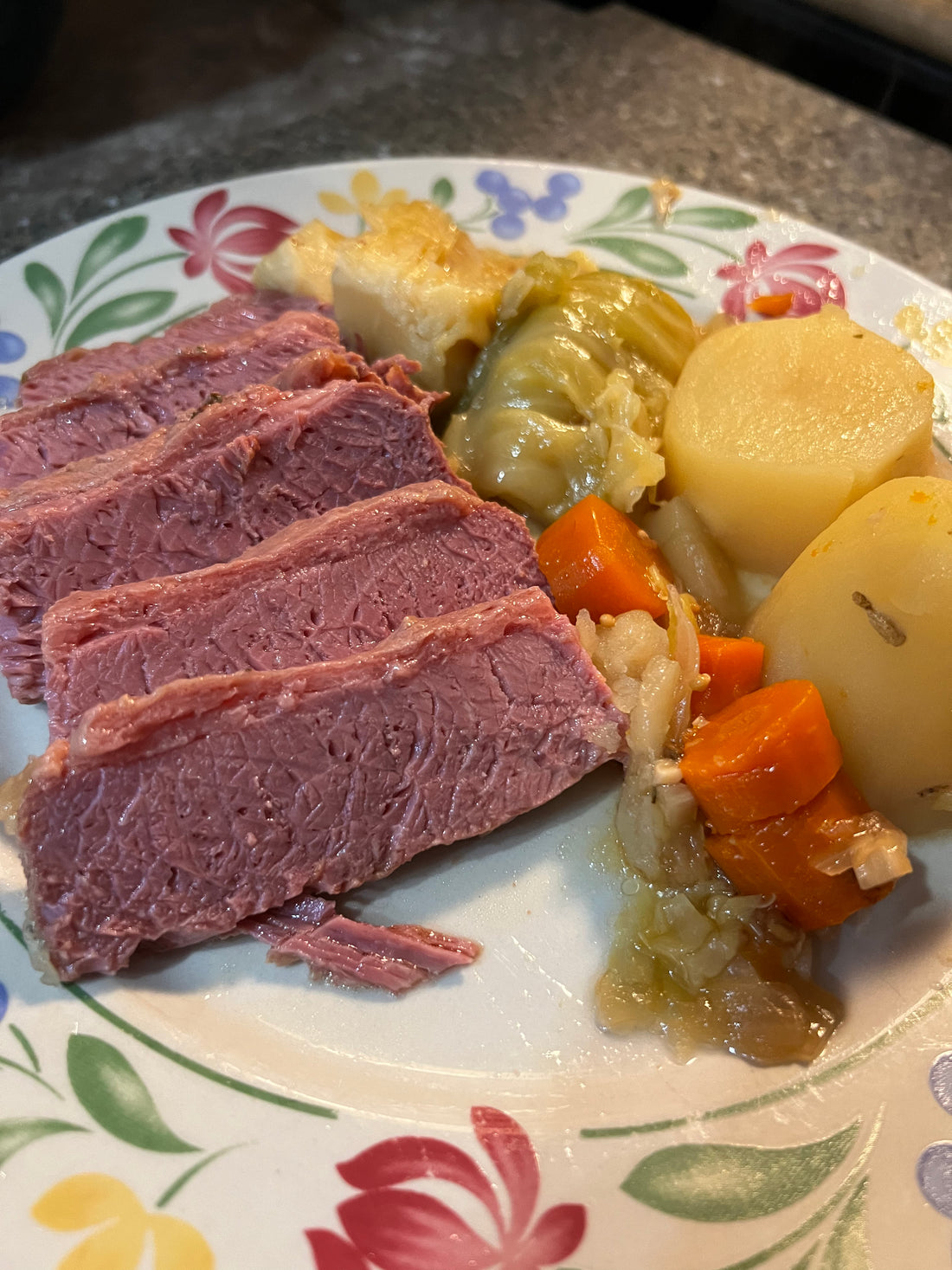 EASY Corned Beef and Cabbage